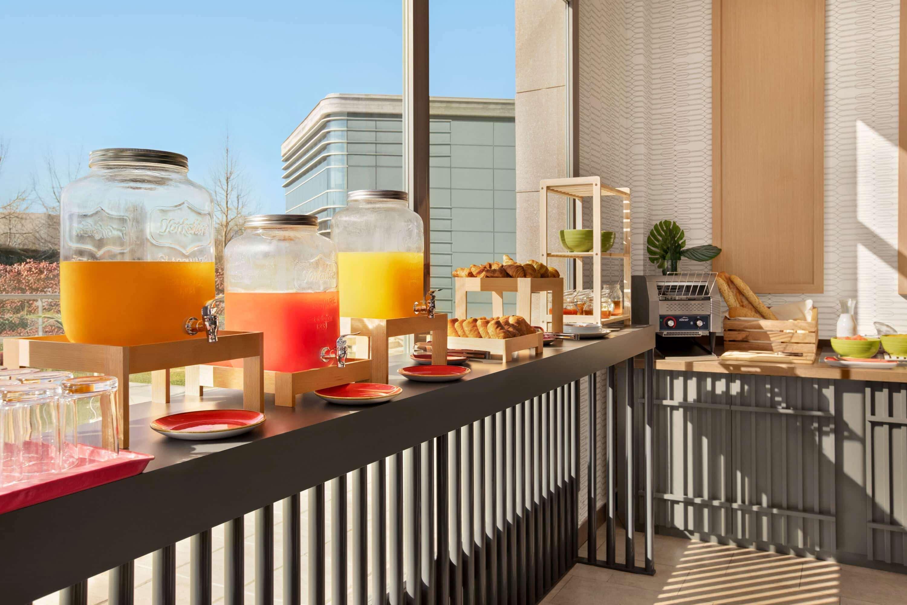 Ramada By Wyndham Madrid Getafe Hotel Exterior photo
